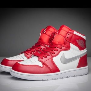 Air Jordan 1 Retro High Tops